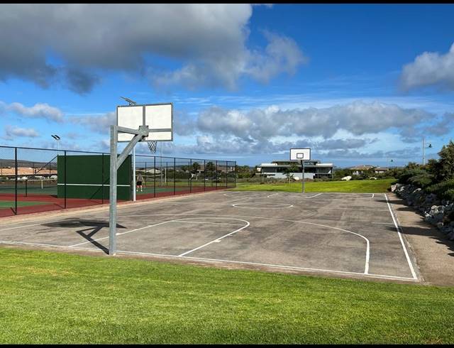 782M² VACANT LAND FOR SALE IN LANGEBAAN COUNTRY ESTATE